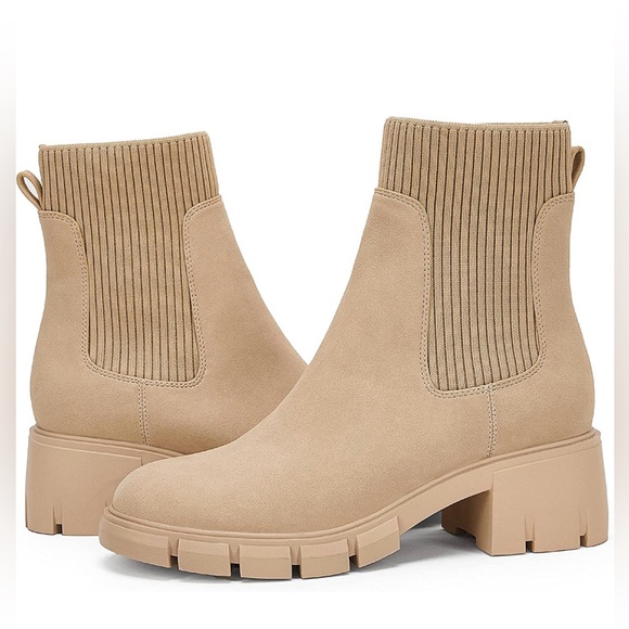 *NWT* Amazon Chelsea Chunky Block Heel Ankle Platform Booties / 7.5 / Tan - Picture 1 of 16